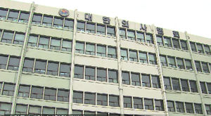 "제왕절개, 맹장&hellip;수술 안 한다" 합의 파문