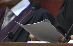 법원, '임의비 급여' 제한적 인정&hellip;의료계 파장