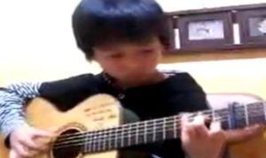 유튜브서 인기폭발! 한국 기타 신동의 연주