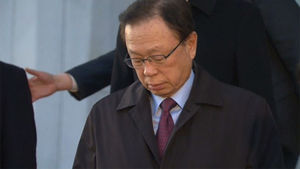 [속보] '돈봉투 사건' 박희태 전 의장 집행유예 2년