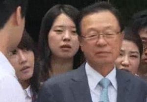 '돈봉투 살포 지시' 박희태 집행유예 2년