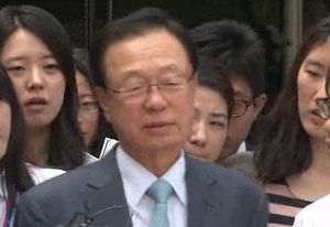 '돈 봉투 사건' 박희태&middot;김효재 집행유예