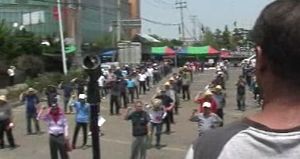 화물연대 파업차량 3000대&hellip;'끝장' 교섭 제안
