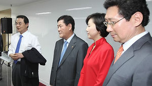박근혜 경선캠프 출범부터 `기싸움'