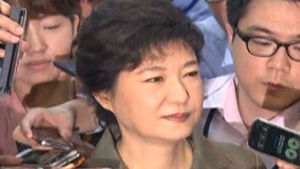 박근혜 "체포동의안 부결 사태, 국민께 사과"