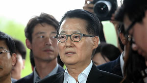 담담한 박지원, SD와 같은 조사실로 직행