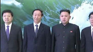 김정은, 외교 무대 데뷔&hellip;중국 왕자루이 만나