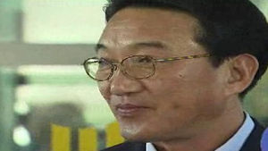 새누리, '공천헌금' 현영희&middot;현기환 제명 결정