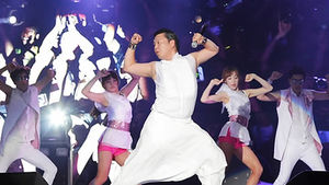 멕시코시티서 싸이 '말춤' 경연대회 '후끈'