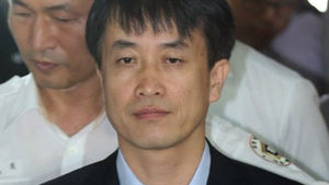 김희중 전 청와대 부속실장 기소&hellip;1억8천만원 수수