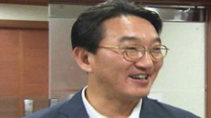 현기환 제명 확정&hellip;'교도관 내통' 여야 공방