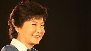 박근혜, 복지ㆍ교육공약 `패자부활' 장치둘까
