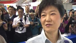 여, 20대 소통 강화&hellip;야, '대북송금 특검' 공방