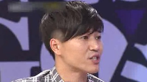 가수 김종민, 강풍에 창문 닫으려다 다리 부상