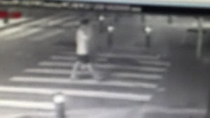 탈영 군인들, 한밤 여중생 따라가 성폭행