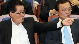 문재인 인적쇄신에 선긋기&hellip;'이해찬-박지원 퇴진론' 향배는