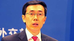 중국 외교부 "일본, 대화의 길로 돌아와야"
