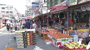 유통가 추석대목 실종&hellip;할인에도 지갑 '꽁꽁'