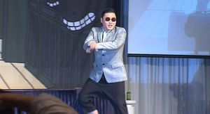 [영상] 이런 게 '싸이 스타일'&hellip;말춤 추며 퇴장