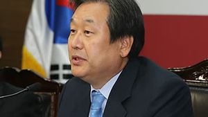 김무성 "정상회담 회의록 정문헌으로부터 들었다"