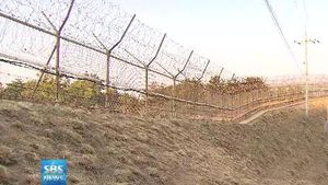 군, '귀순자용 전화기' 전방 철책에 추가 설치