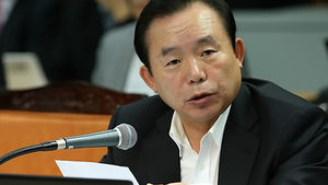 이인제 "선진화법, 하수구 없는 부엌 상황"