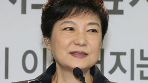 박근혜, 경제민주화 공약 발표&hellip;김종인 불참