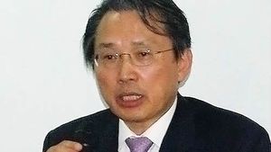 변양균, 김석원 前 회장 부부 위증혐의 고소