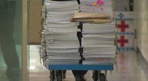 [단독] "검찰 고위 간부가 대기업서 6억 받아"