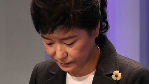 김중태 "박근혜가 전두환에게 받은 6억 연금으로 봐야"