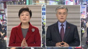 [패널] 박근혜&middot;문재인 0.2%P '초박빙 접전'
