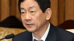 진영 "사회갈등&middot;혼란은 복지정책 미흡한 탓"