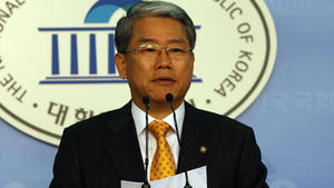 김동철, 민주 비대위원장 겸 원내대표 경선 출마