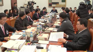 여야, 예산안 막판 조율&hellip;무상보육&middot;해군 기지 쟁점