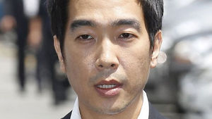 고영욱, 소속사에서 퇴출&hellip;"각자의 길 가기로"