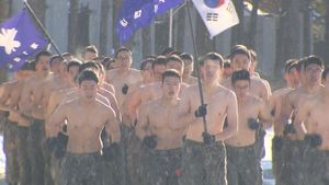 [영상토크] 최전방 경계작전 이상 무&sim;!!