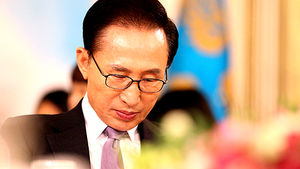 英 이코노미스트 "이 대통령 실망스러운 끝 보여"