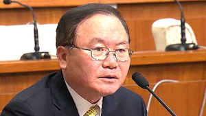 민주 "이동흡, 시간끌며 어정쩡한 처신"&hellip;사퇴 압박