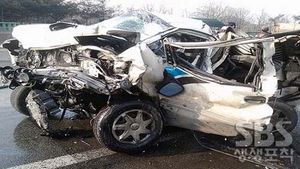 서해안고속도로서 5중 추돌&hellip;1명 사망&middot;5명 부상