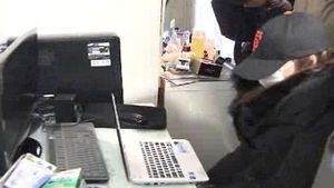 "중고컴퓨터 정보유출 막으려면 망치로 부숴버려라"
