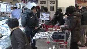 '매출 부진' 대형마트, 설 앞두고 추가 할인