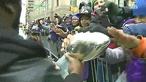 '슈퍼볼 우승 감격 함께!' 볼티모어 퍼레이드