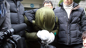 전 직장&middot;동료 잇따라 살해한 범인 현장 검증