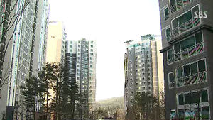 서울 아파트 값 사상 최저&hellip;사라진 '강남 불패'