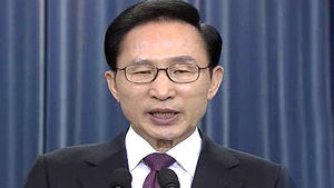 이 대통령 퇴임연설 "5년 공과 역사에 맡길 것"