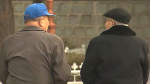 "180만 노인가구 자녀도움&middot;일 없이 생활 불가"