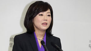 여성위, 조윤선 인사청문보고서 채택