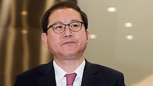 경찰청장 "원세훈 화염병 투척 피의자 특정근거 충분"