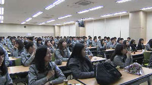 1년 전 고졸 사원 100여 명 뽑은 기업&hellip;"대만족"