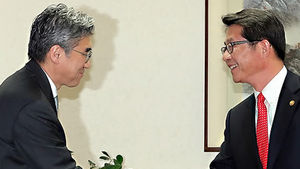 류길재-성김 "한반도 상황 엄중, 긴밀 협력"